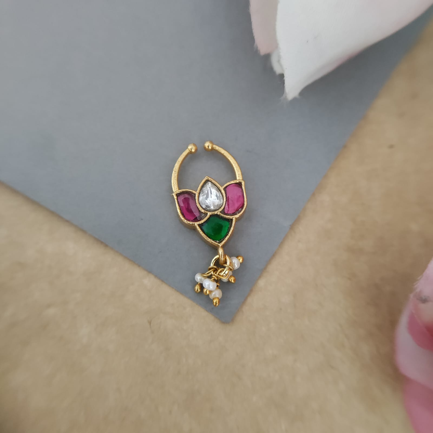 Lotus design septum ring