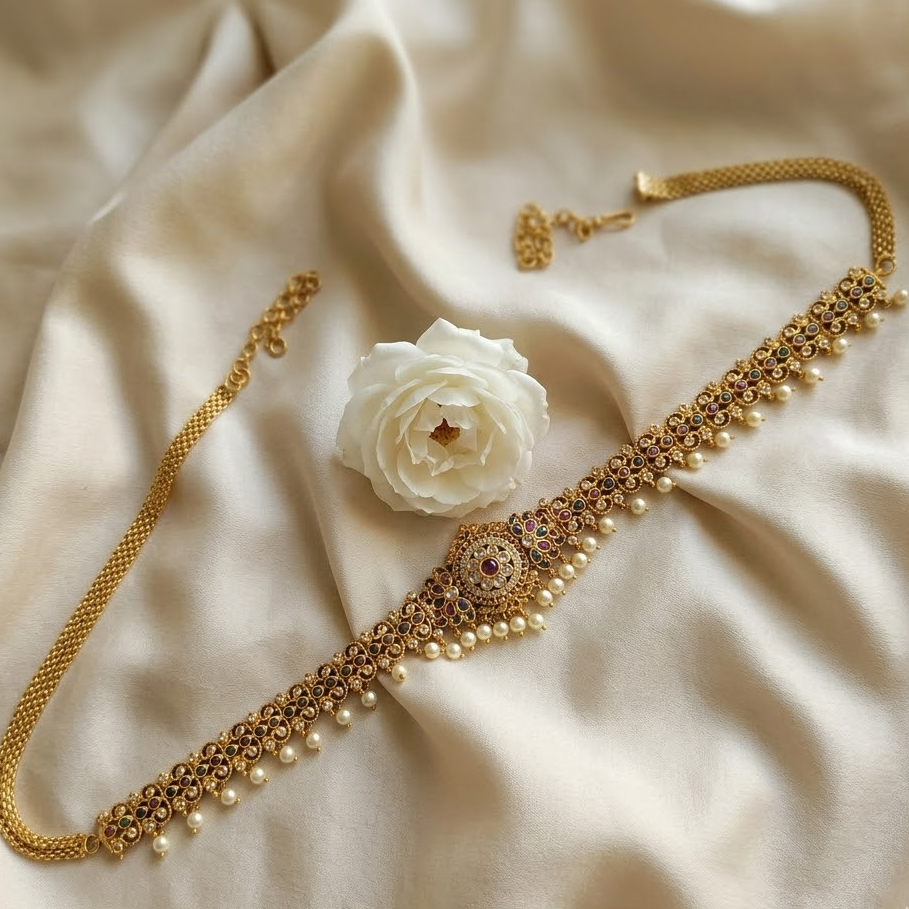 Golden floral design Hipbelt
