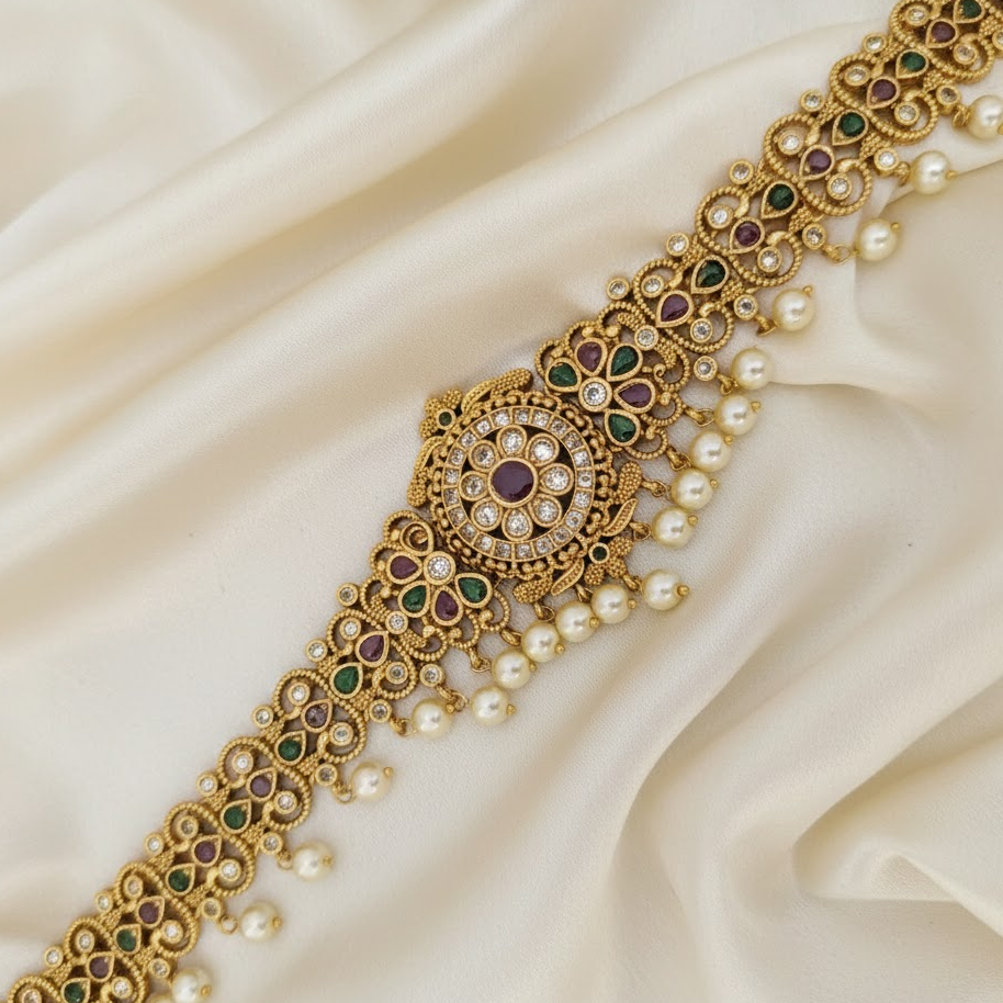 Golden floral design Hipbelt