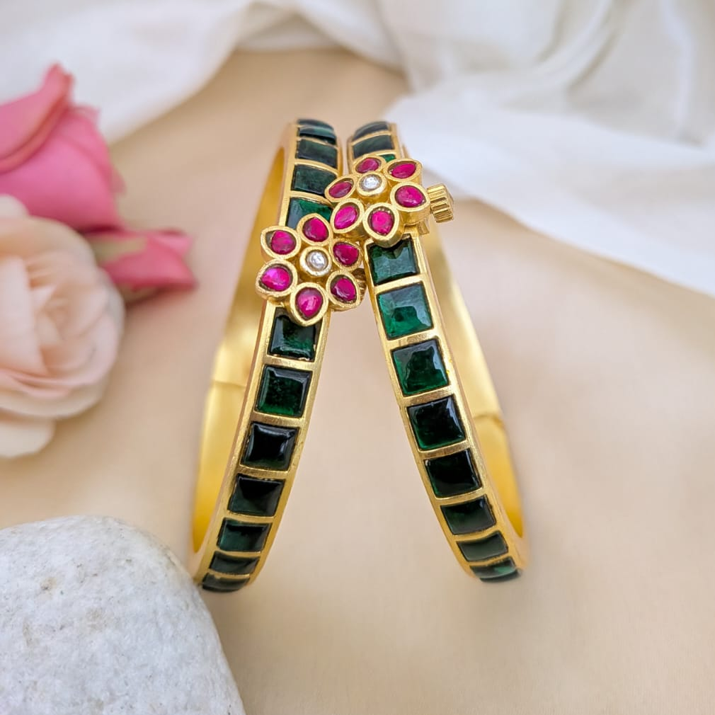 Jadau Kundan Bangle