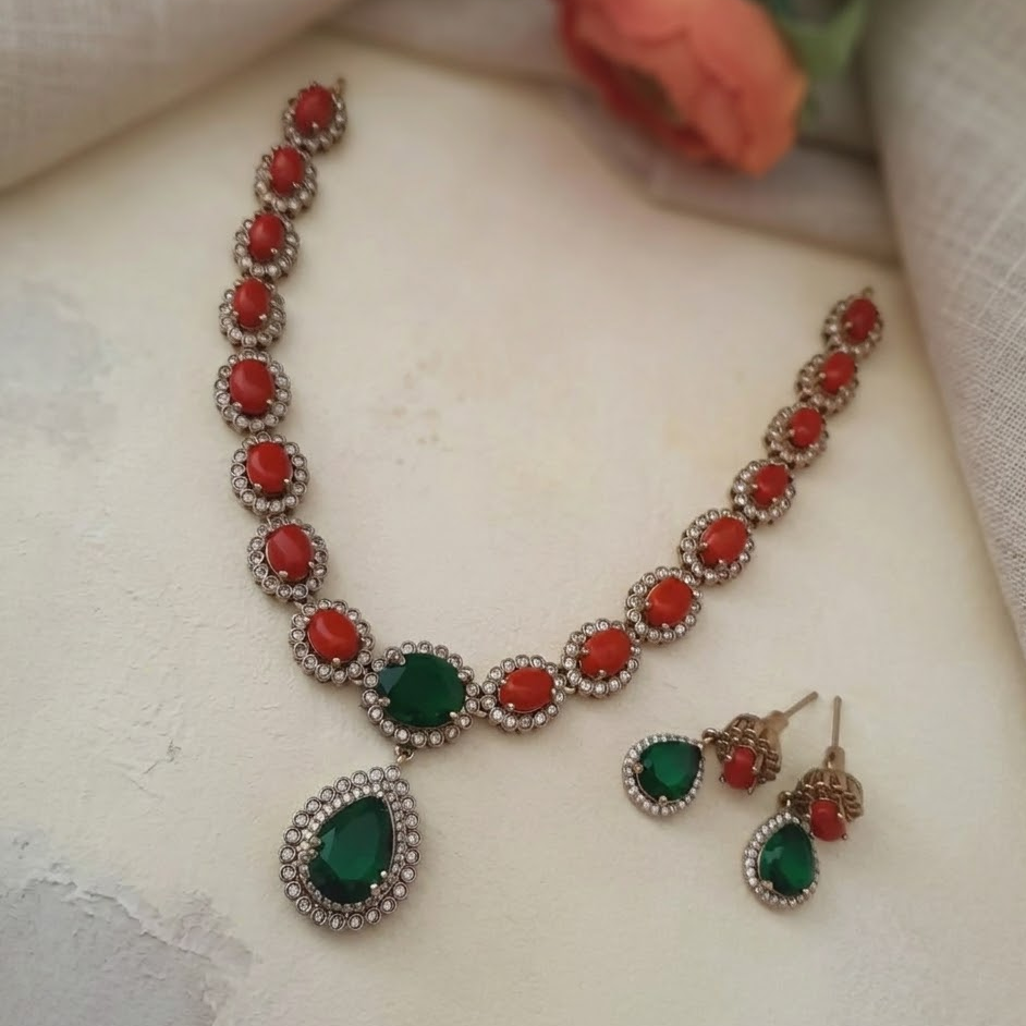 Coral red green drop stone necklace set