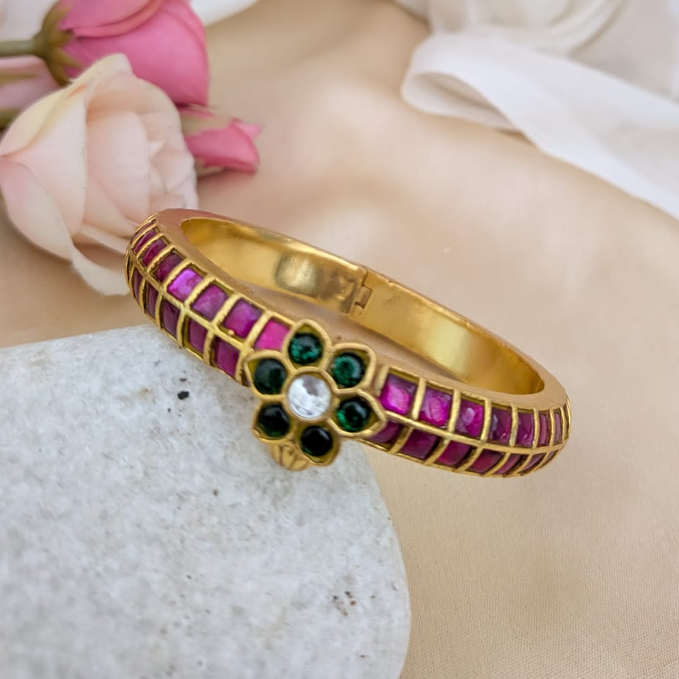 Jadau kundan bangle screw type