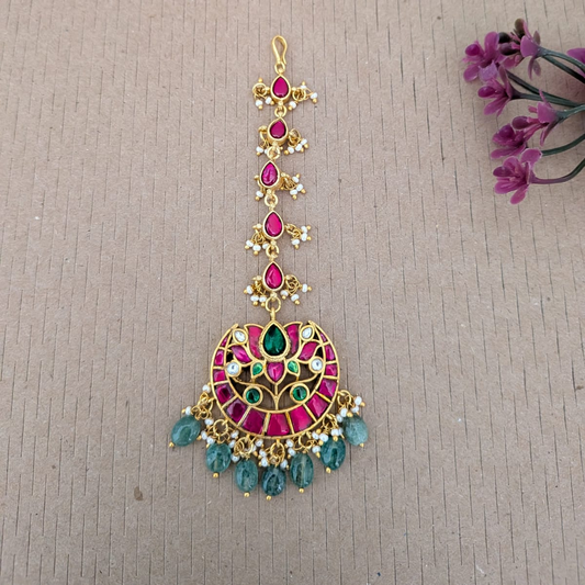 Lotus design Maang tikka