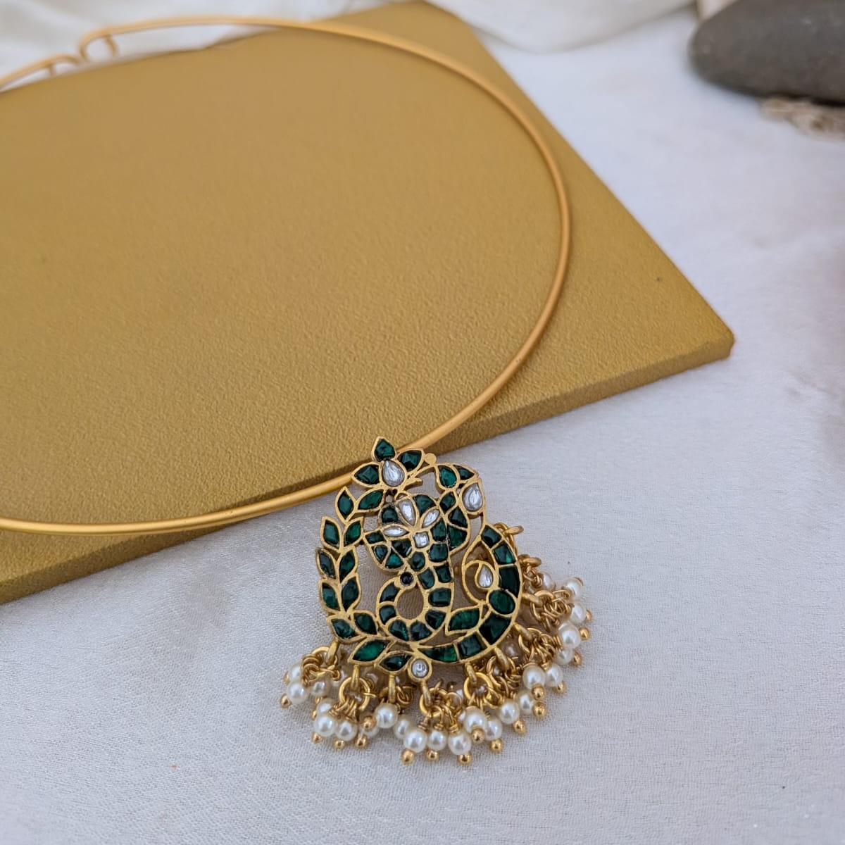 Jadau kundan Ganesha pendant Hasli