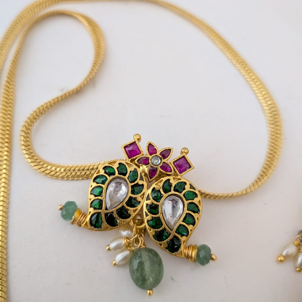 Green mango jadau chain set