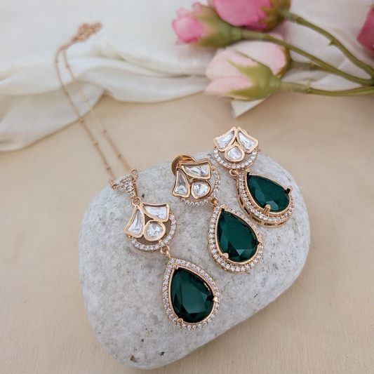 Drop green stone kundan chain