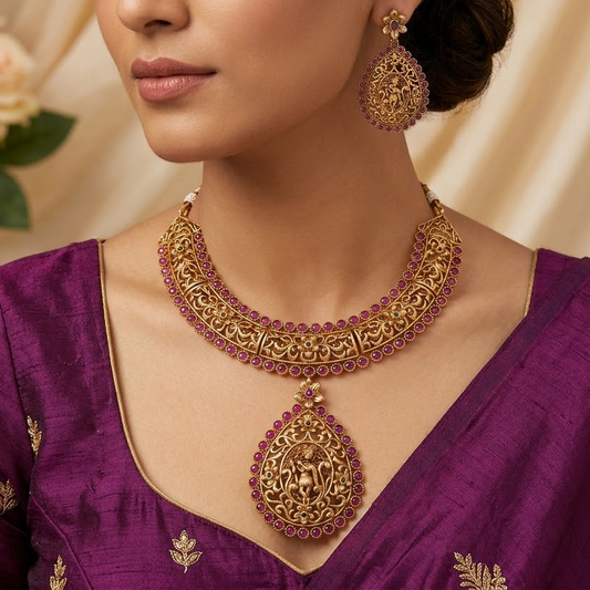 Krishna ruby stone hasuli necklace
