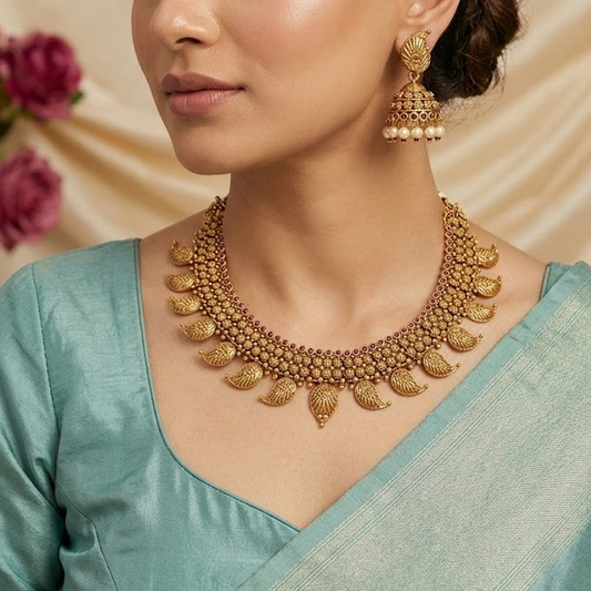 Paisley necklace
