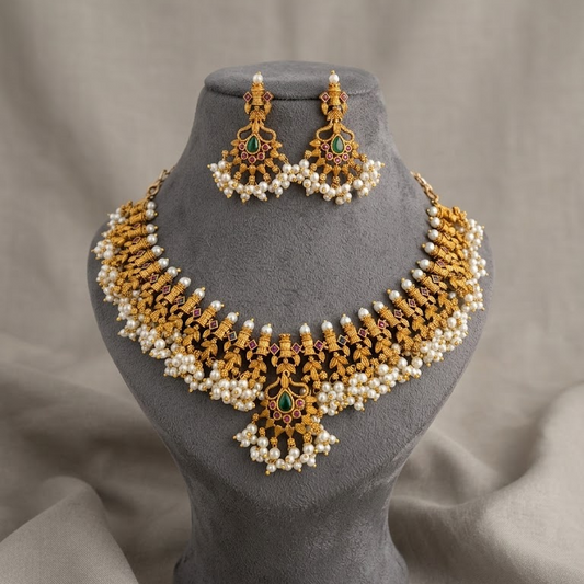 Floral guttapusulu neckace set
