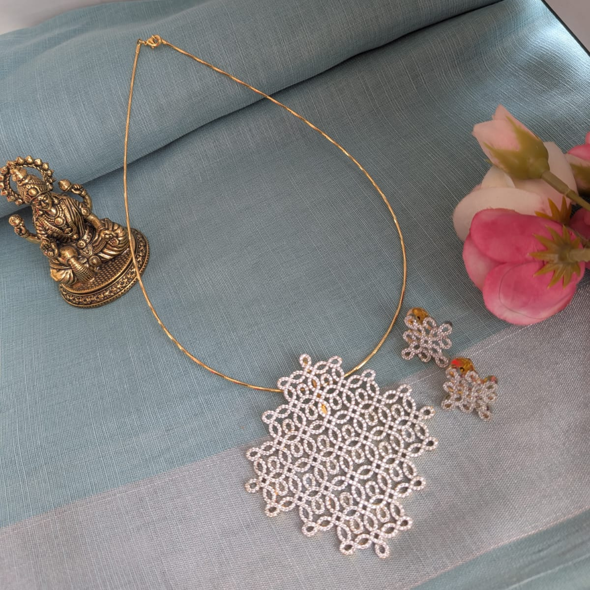 AD Kolam / Rangoli diamond look alike pendant set