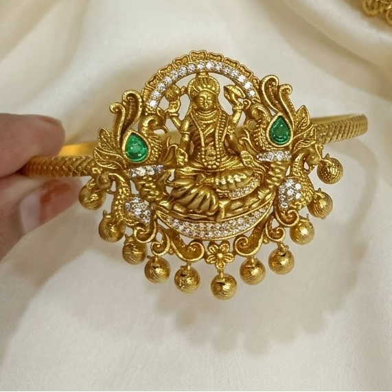 Nakshi work lakshmi design armlet / Bajuband / Vanki