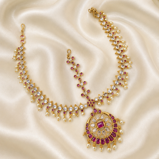 Ruby with white stone Matha patti