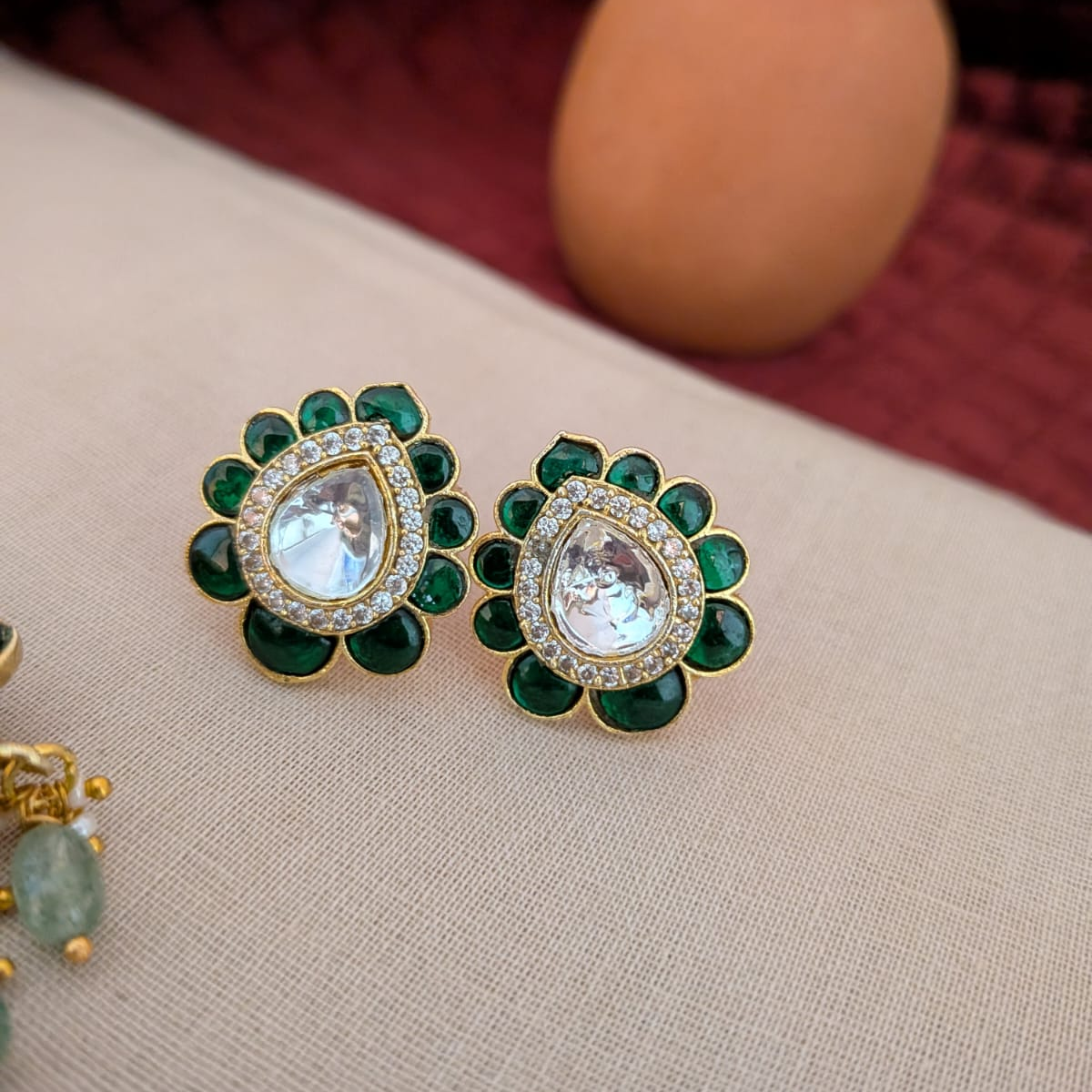 Jadau Kundan green pendant chain
