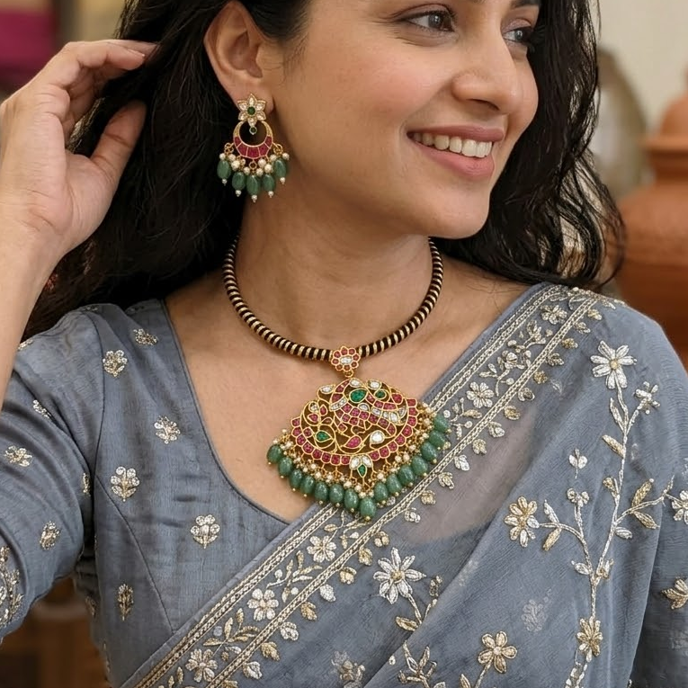 Floral Jadau kundan pendant hasli set