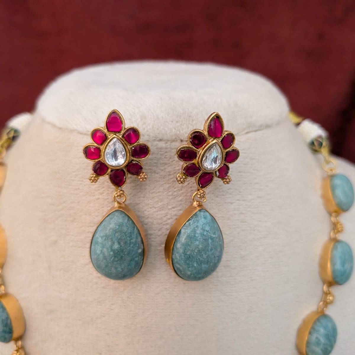 Bold and beautiful Jadau kundan exclusive stone necklace set Amazonite