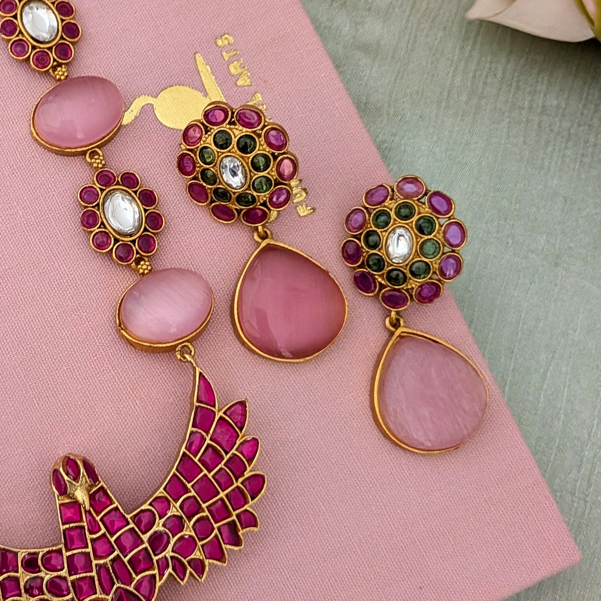 Gandaberunda Jadau kundan pink fusion necklace