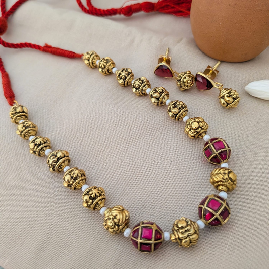 Jadau kundan and Nakshi ball necklace