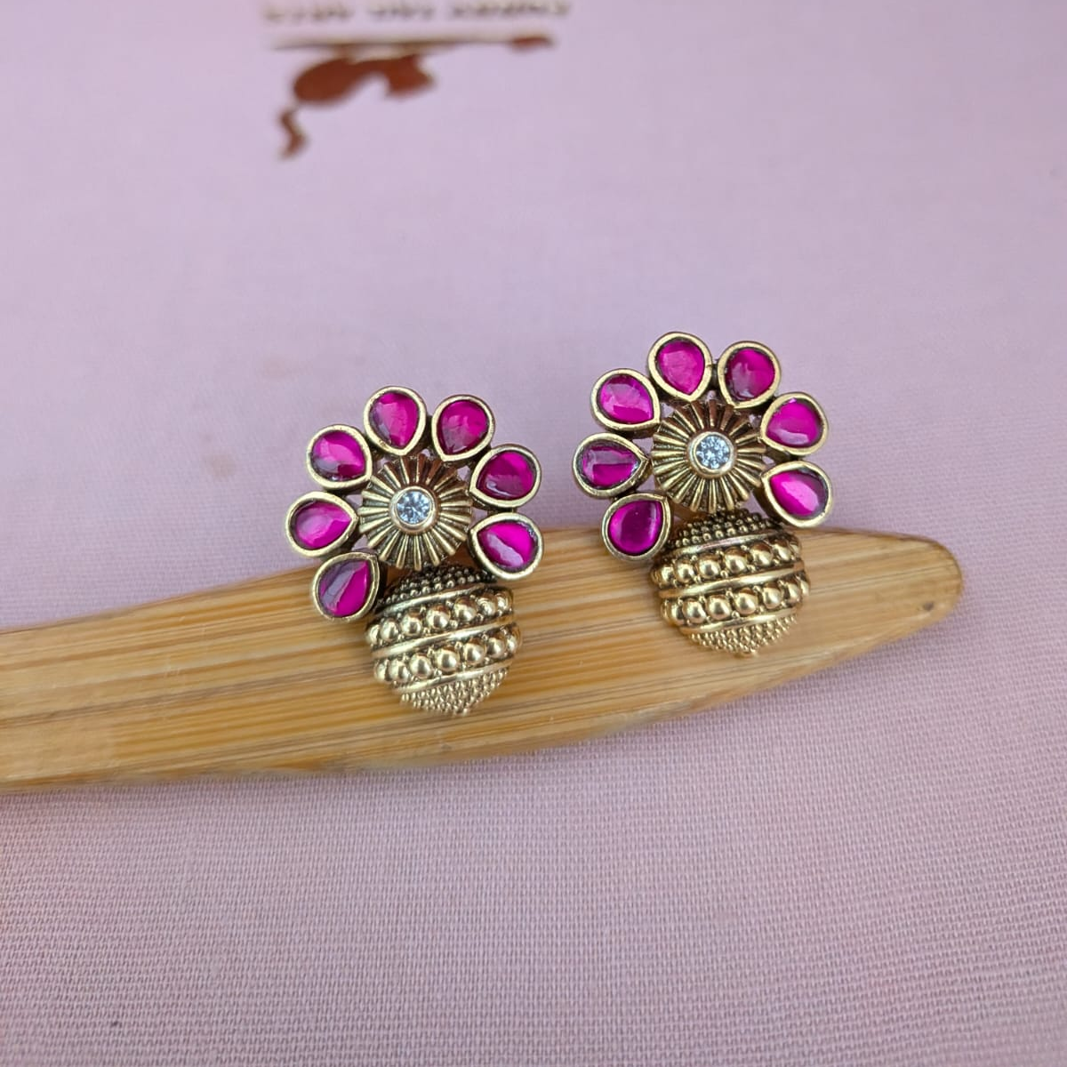 Floral jadau kundan earring