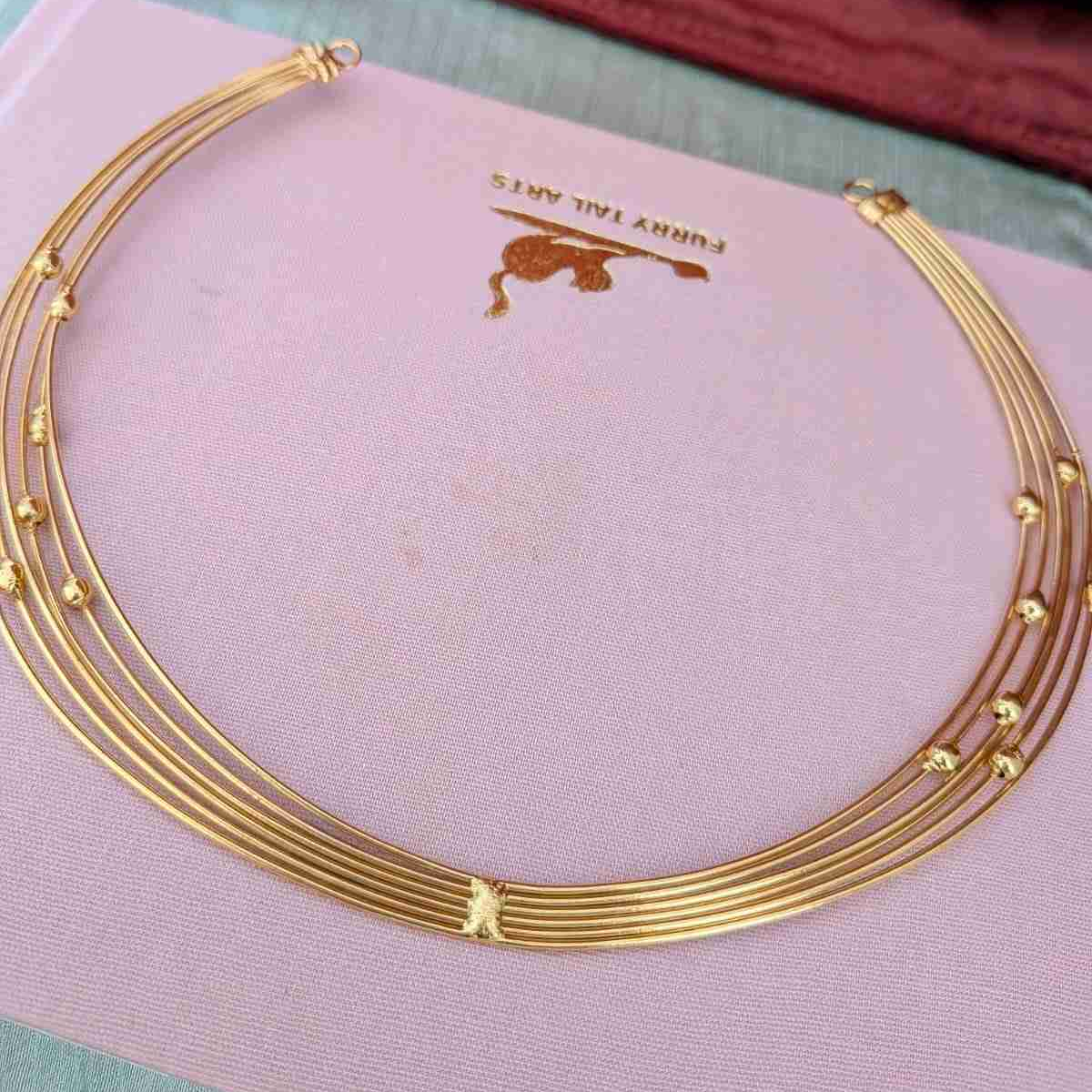 6Line Hasli Necklace