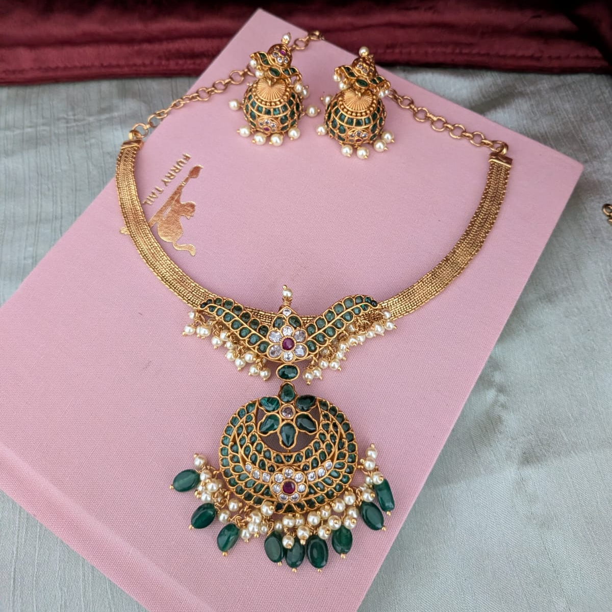 Green Peacock design Kemp Stone Hasli Necklace