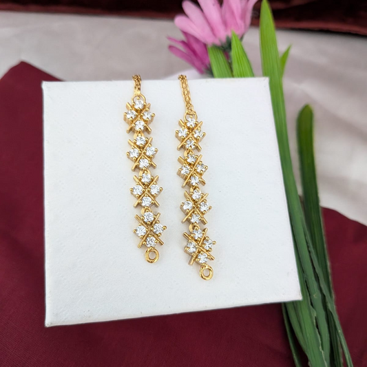 White stone diamond look maatel / Earchain
