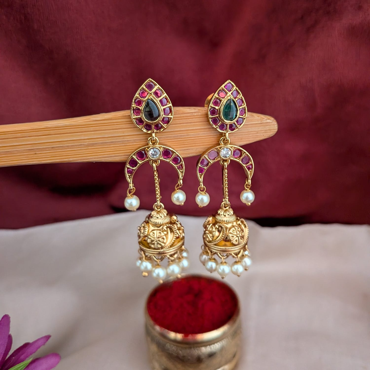 Kemp jumka with pearl drop