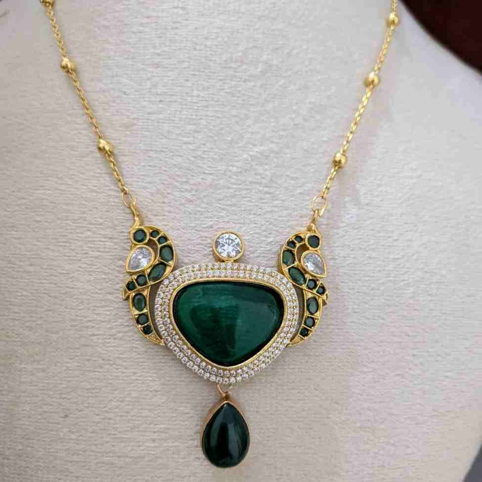 Green Drop Peacock Pendant Long Necklace