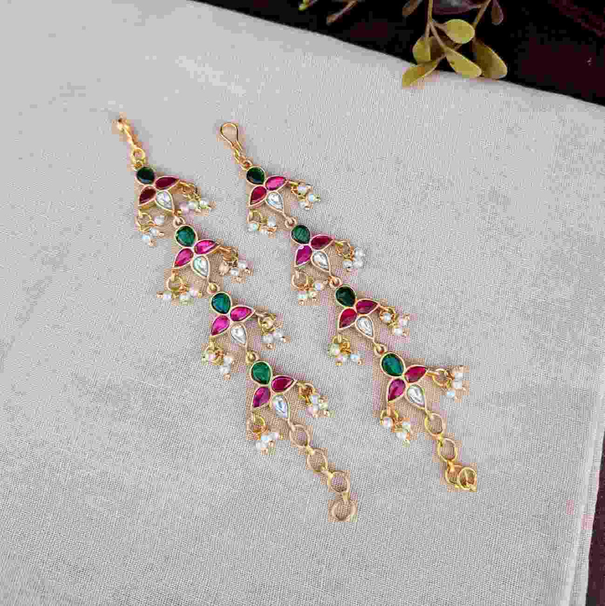 Jadau Kundan Flower maatel / Earchain