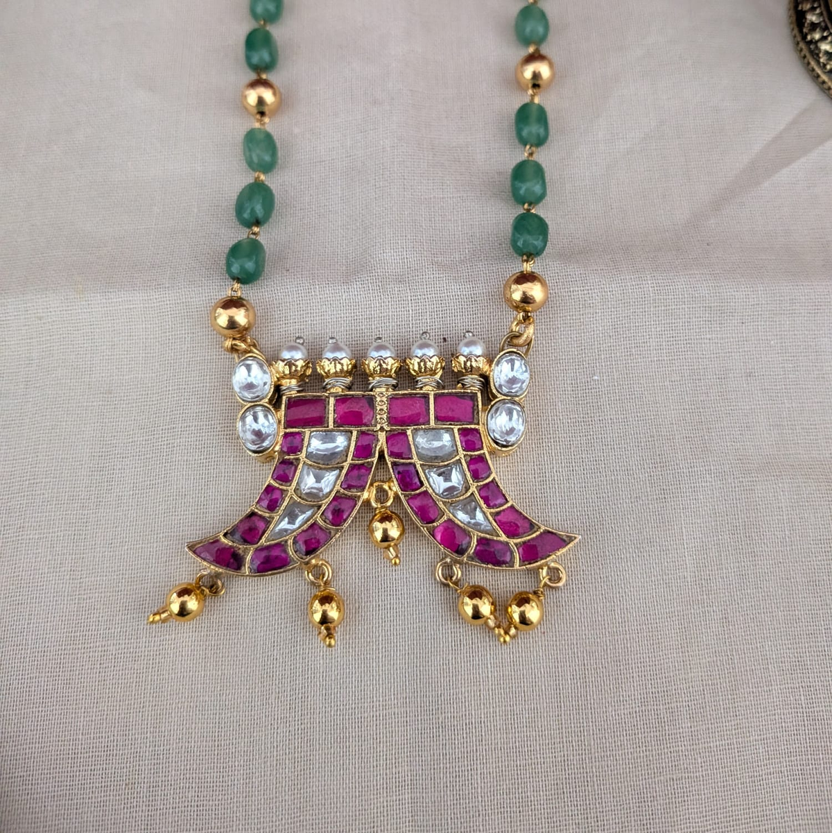 Pearl Chain with Paisley Shaped Jadau Pendant Mango Long Necklace