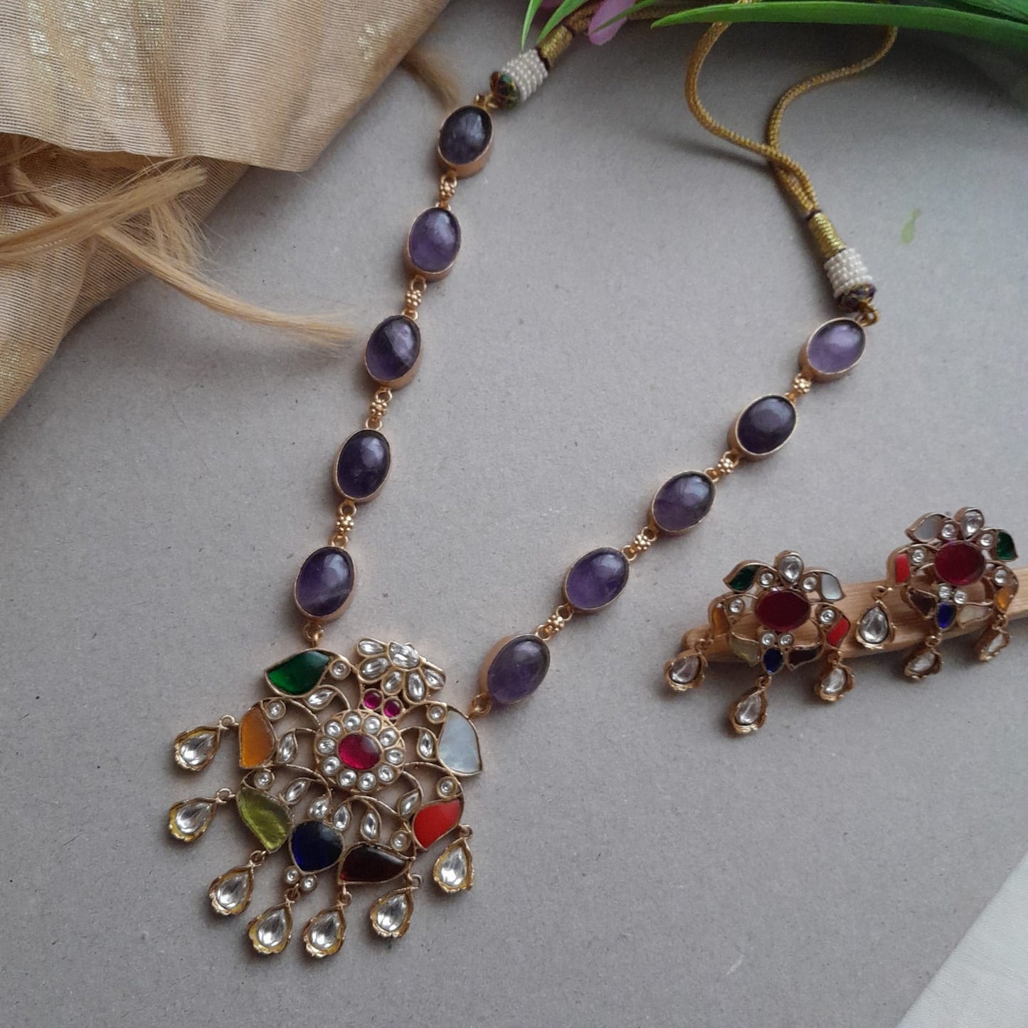 Beautiful Jadau kundan exclusive stone necklace set