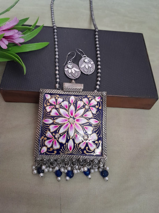 Painted long replica chain set