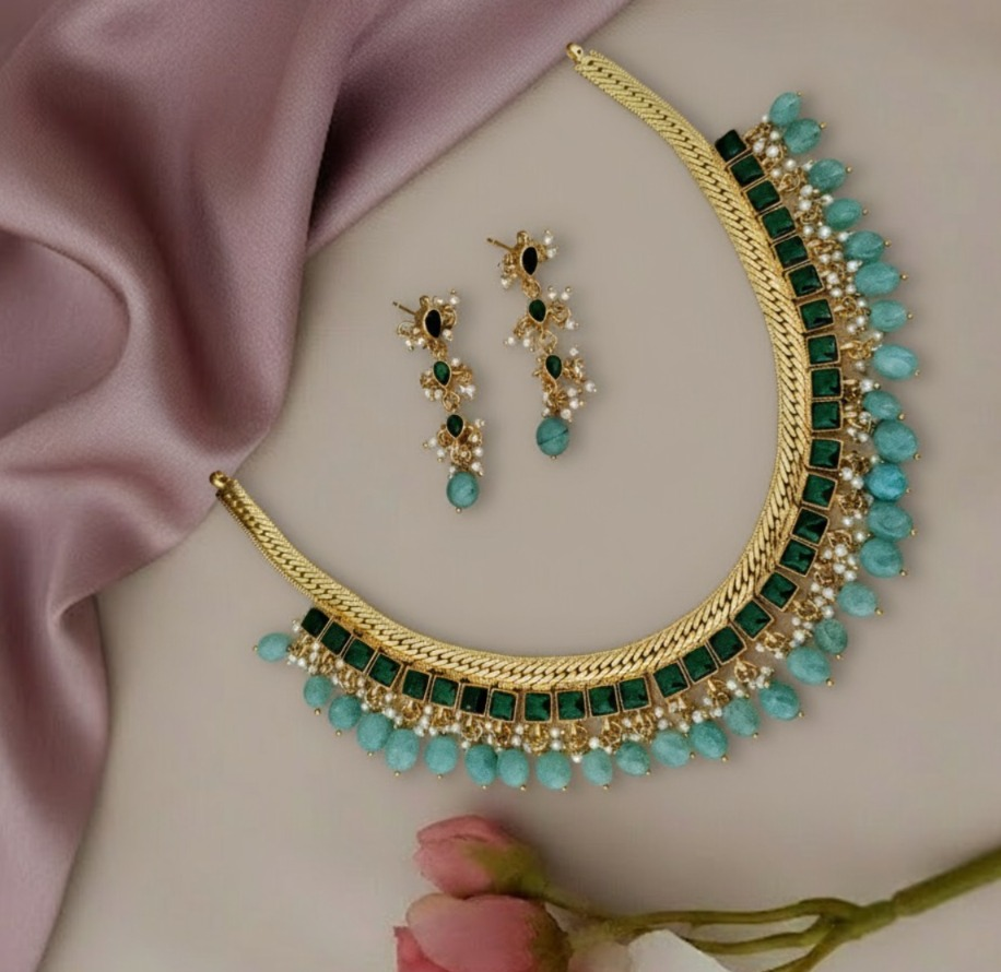 Jadau kundan Square stone studed necklace set