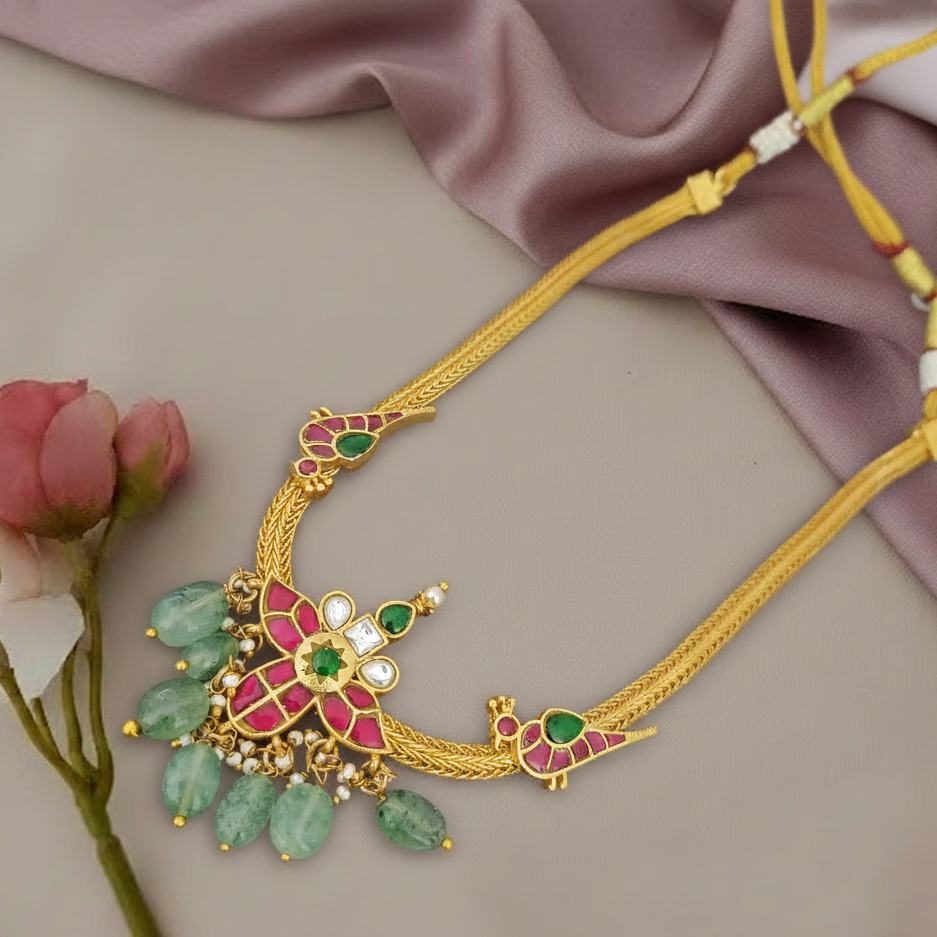 Jadau kundan  necklace